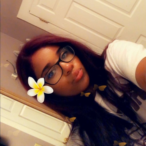 Meet your Posher, Grace - Picture 1 of 1